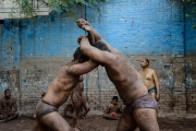 Kabadi-wrestling-pakistan10