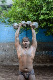 Kabadi-wrestling-pakistan19